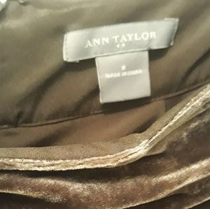 Ann Taylor holiday pants set